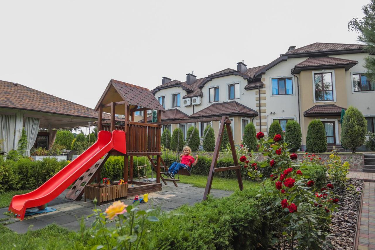 Otte Hotel Myrhorod Ngoại thất bức ảnh