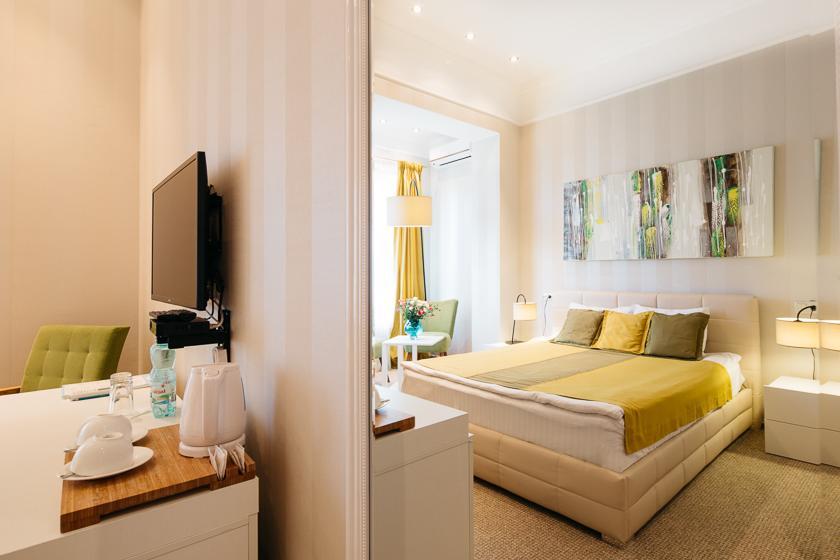 Otte Hotel Myrhorod Ngoại thất bức ảnh